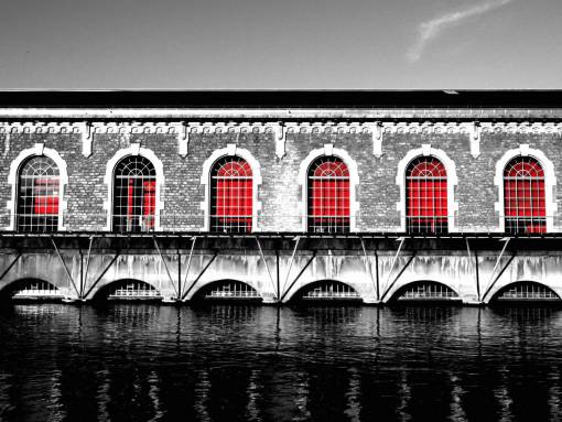 building  bridge  architecture  windows  bricks  water  black and white

