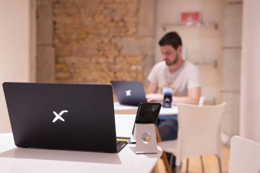 inalambrico oficina de negocios portátil hombre persona dispositivos de trabajo