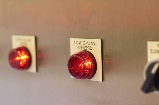 boton botón equipo brillante panel de control máquina roja