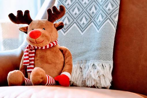 stuffed cloth  couch  house  stuffed  toy  christmas  display
