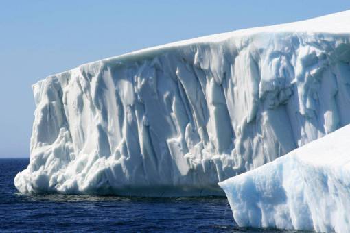 medio ambiente iceberg océano mar ártico hielo flotante clima