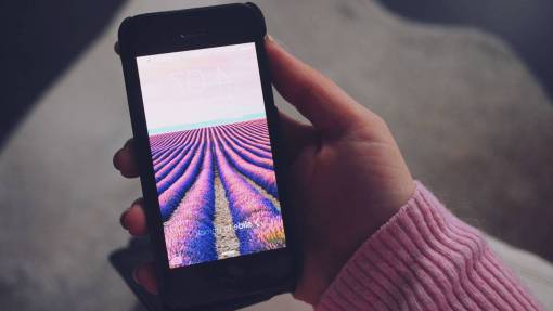 celular pantalla de iphone tecnología móvil mano celular