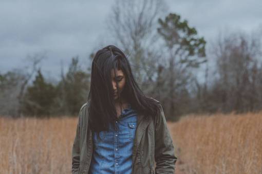 jeans people  woman  lady  plants  grass  trees  field