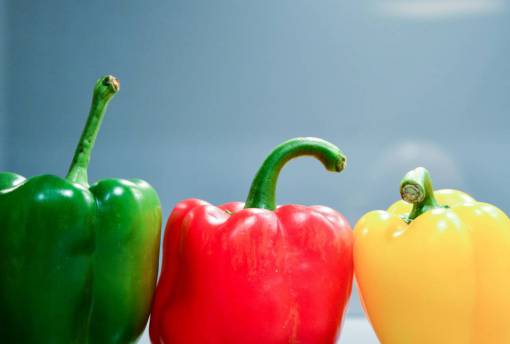 colour peppers  vegetables  food  healthy  yellow  red  green