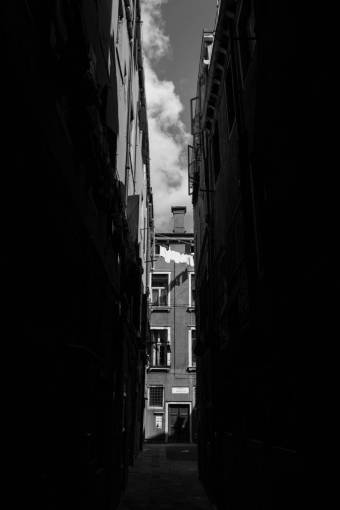 venice Venice  street  back & white  dark  city  travel  vacation