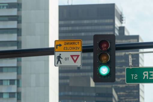 city  traffic  light  green  street  road  building