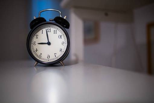alarm-clock clock  time  alarm  objects
