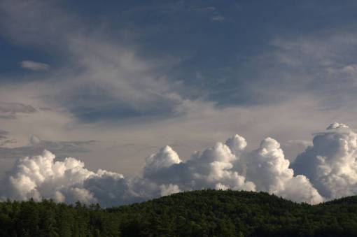espacio de la copia nubes montañas paisaje cielo naturaleza aire libre verano