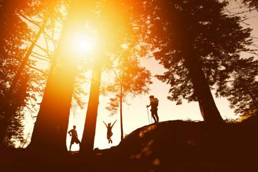 montaña senderismo escalada gente chicas hombre aventura