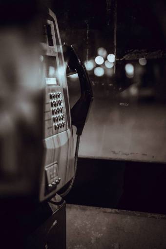 call-hologram-woman payphone  communication  call  telephone  black and white  bokeh
