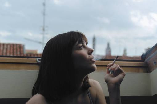 cigarette people  woman  smoke  cigarette  vice
