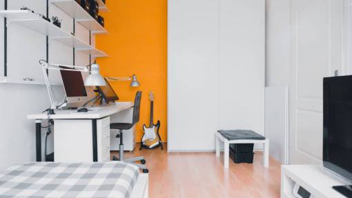 television Sillas de habitación guitarra eléctrica blanca cama manzana