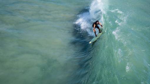 sea  ocean  water  waves  nature  surfing  people