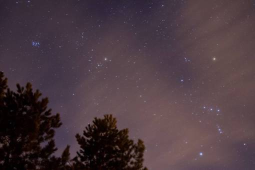 estrellas cielo noche oscuro galaxia espacio astronomía