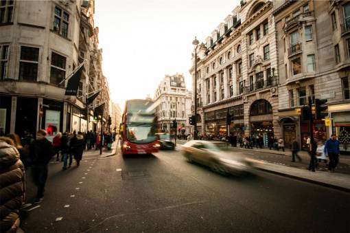 streets  bus  cars  city  urban  buildings  architecture