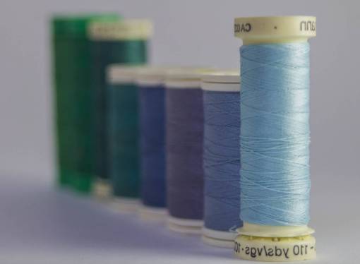 row threads  colors  row  queue  sewing  materials  pastel