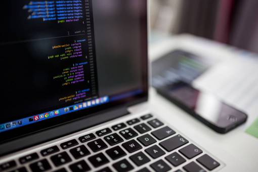 programa código codificación programación CSS macbook computadora portátil