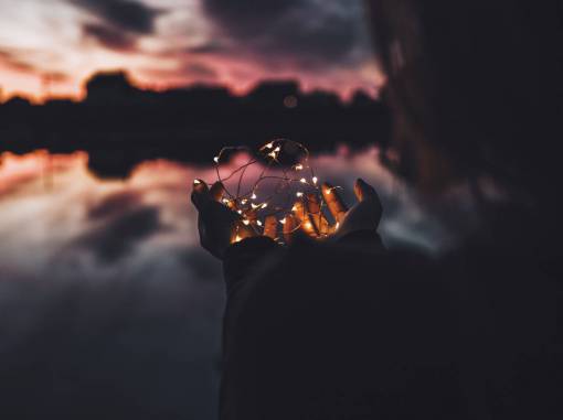 string dark  cloud  sky  reflection  people  woman  hand