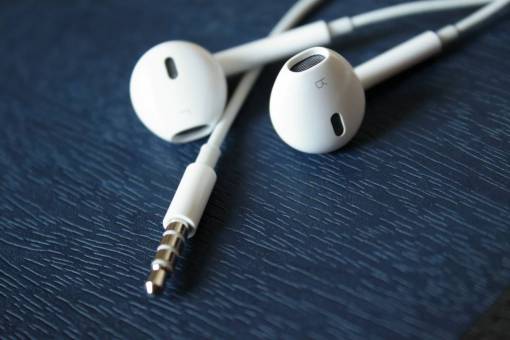 iPhone earpods música fondo azul auriculares iphone ios