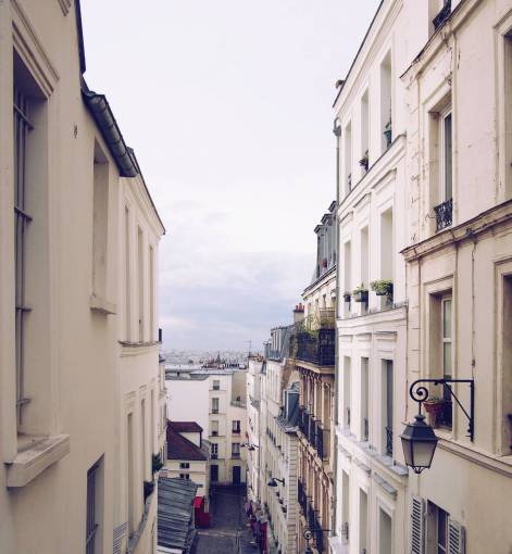 balcon Montmartre Paris Francia ciudad edificios arquitectura casas