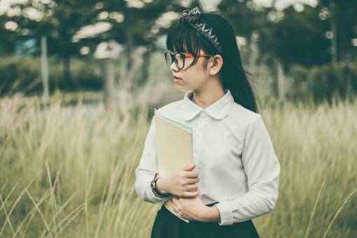 headband people  girl  alone  paper  folder  student  study