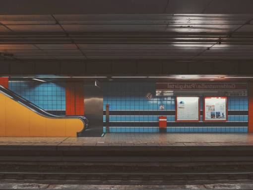 estacion de metro lugares estación de tren metro azul naranja amarillo
