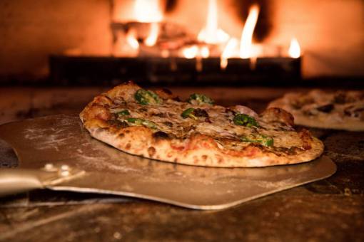 pizza rustic  pizza  oven  food  tasty  snack  fresh