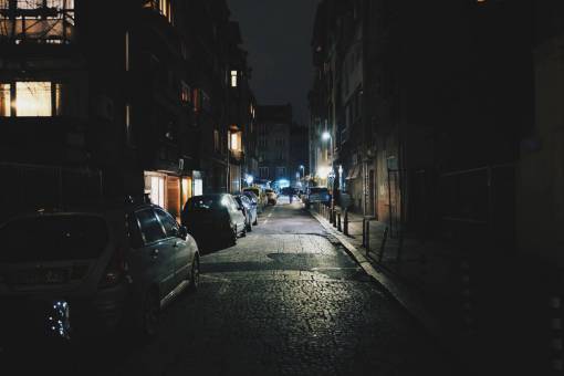 asfalto calle callejón noche oscuro urbano ciudad ciudad