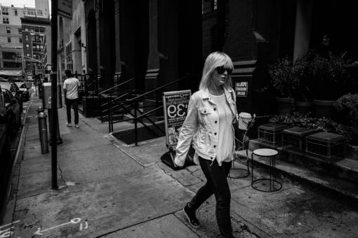 urban  city  street  walking  people  lady  girl
