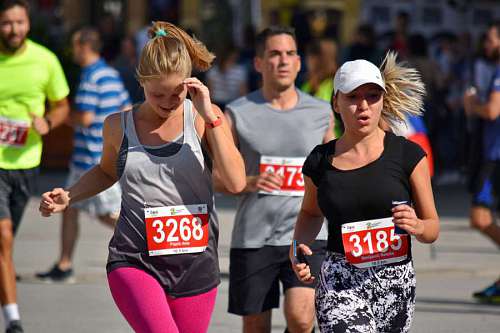 jogging fitness marathon endurance race finish foot effort fertig ausdauer aufwand wettlauf stellen rennen joggen menschen jogging  kb