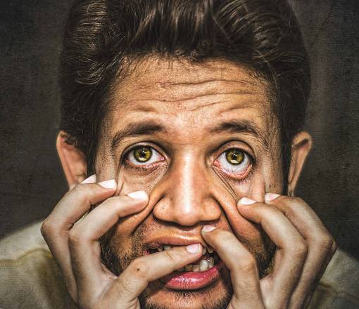 susto ojos frenéticos ojos afilados retrato niño susto de miedo