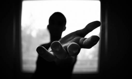 hands  reach  people  silhouette  shadow  black and white
