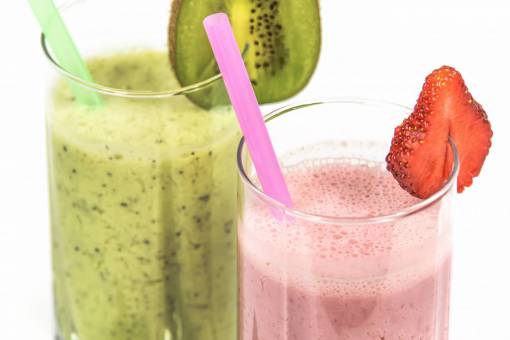 refresco kiwi batidos de fresa bebidas frías fruta refrescante