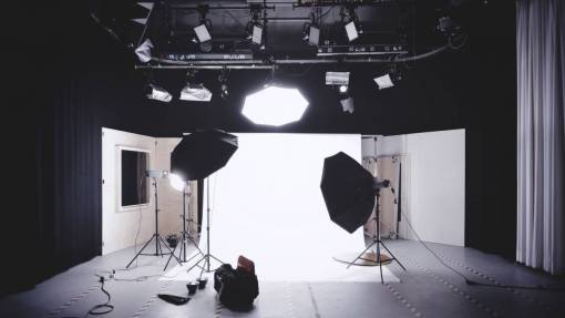 alexa photoshoot  lights  lighting  backdrop  photography  camera
