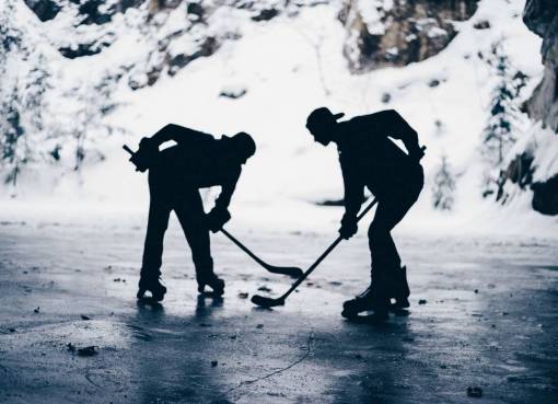 patinaje sobre hielo deportes hockey hockey sobre hielo nieve cara a cara disco palo de hockey