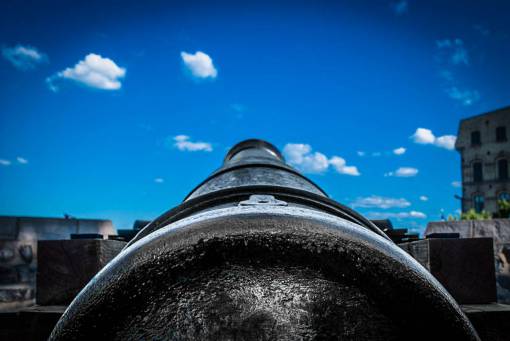 journalism steel  old  rusty  antique  barrel  cannon  wood