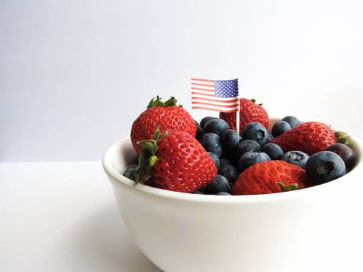 strawberry  blueberry  fruits  food  dessert  fresh  healthy