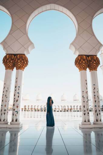 marble-rock woman  mosque  architecture  building  religion  muslim  sun
