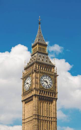 reloj big ben reloj cielo azul nubes arquitectura edificio
