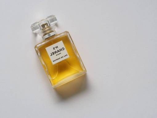 aroma chanel  perfume  bottle  fashion  aroma  smell  odour