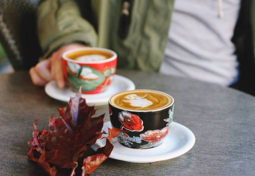 froth cup  saucer  coffee  art  latte  froth  halloween