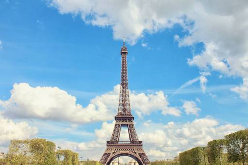 torre eiffel torre eiffel parís francia vacaciones turismo cielo azul