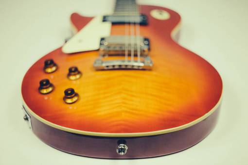 guia guitarra eléctrica instrumento musical cuerda rasgueo