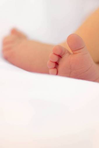 feet life  people  human  baby  child  toddler  feet