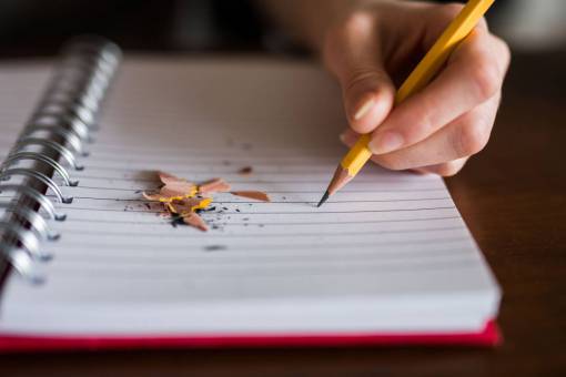 cuaderno cuaderno lápiz escribir escuela desenfoque