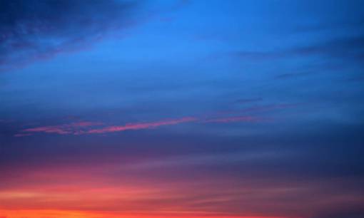 atardecer increíble;cielo azul atardecer nube puesta de sol cielo naturaleza