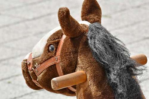 caballo de peluche de juguete mascota marrón gracioso al aire libre divertido kb