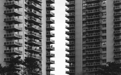 alto apartamento abstracto balcón terrazas vista monocromática apartamentos