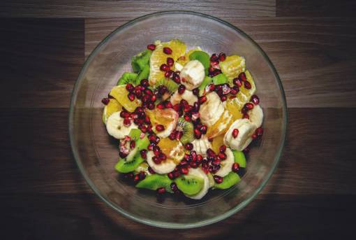 banana-dish-fruit fruit salad  fruits  bowl  kiwi  banana  orange  bowl