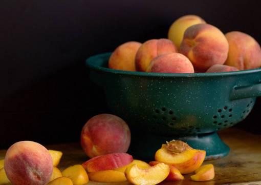 Melocotones rebanadas de fruta fresca dulce orgánico cerrar